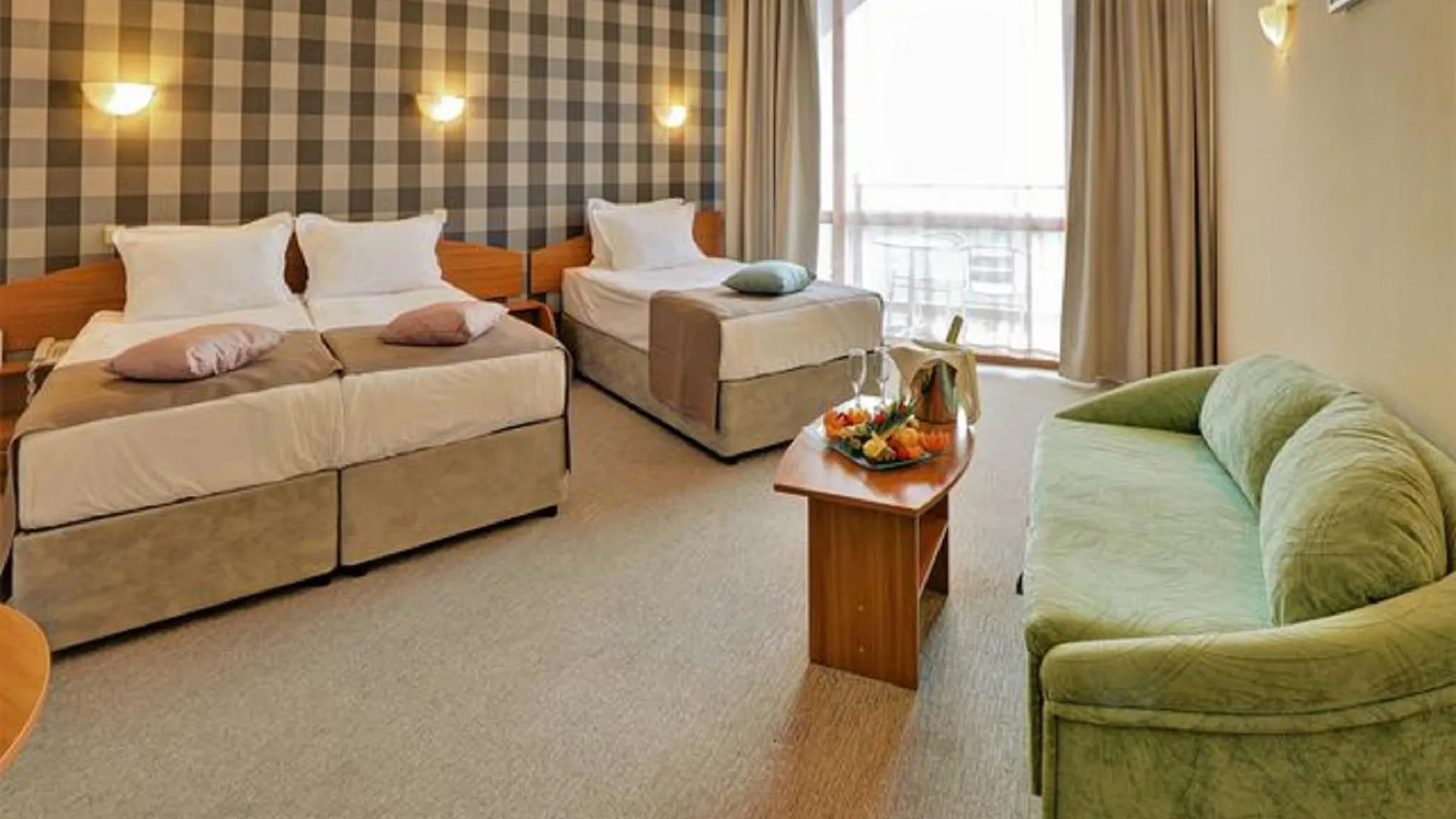 Mirabelle Hotel غولدن ساندز