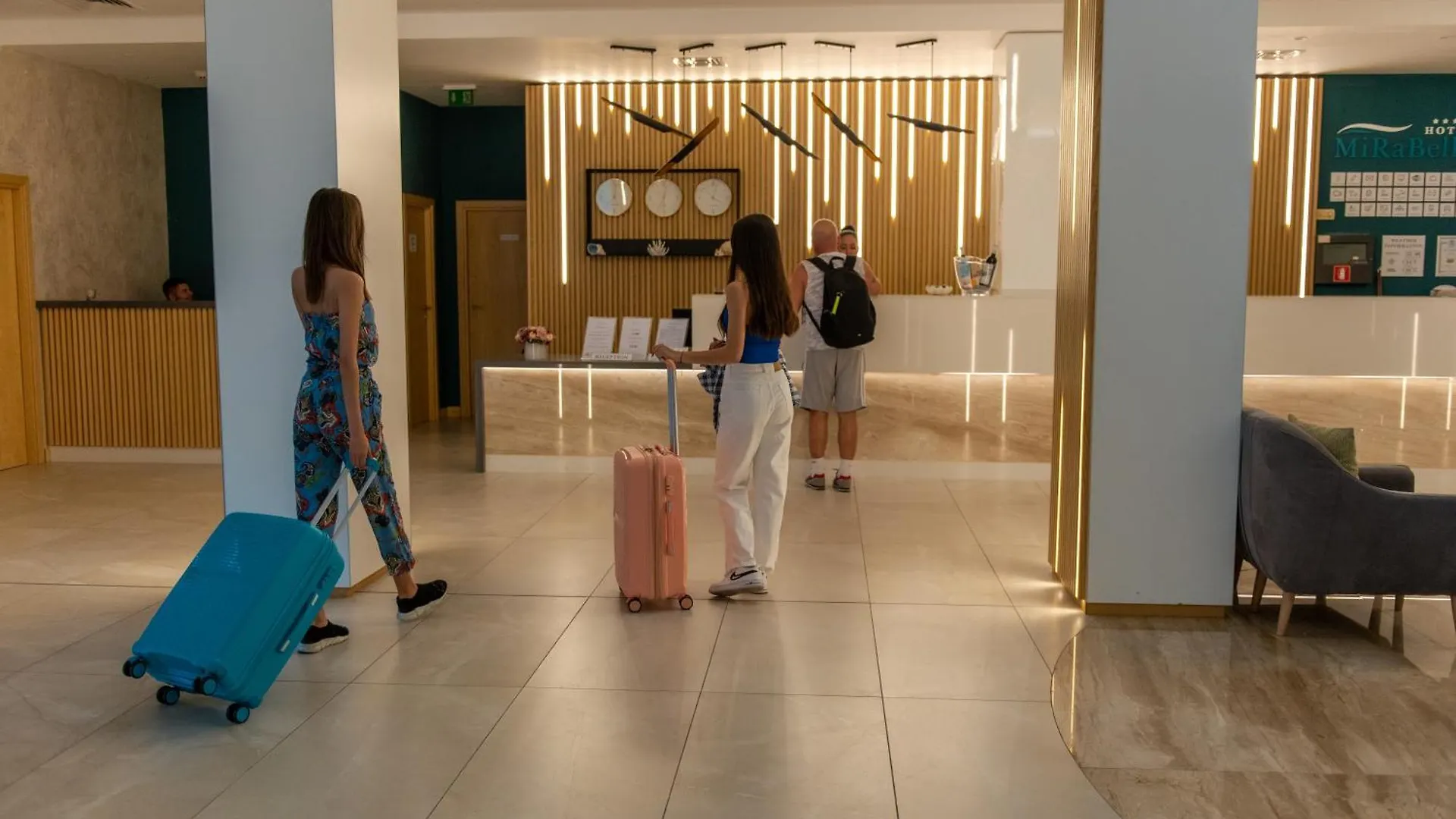 Mirabelle Hotel غولدن ساندز